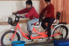 Cycling-by-deaf-blind-students